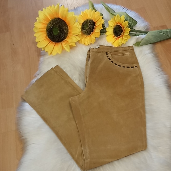 Cali Cali  Suede  Pants - Picture 1 of 13